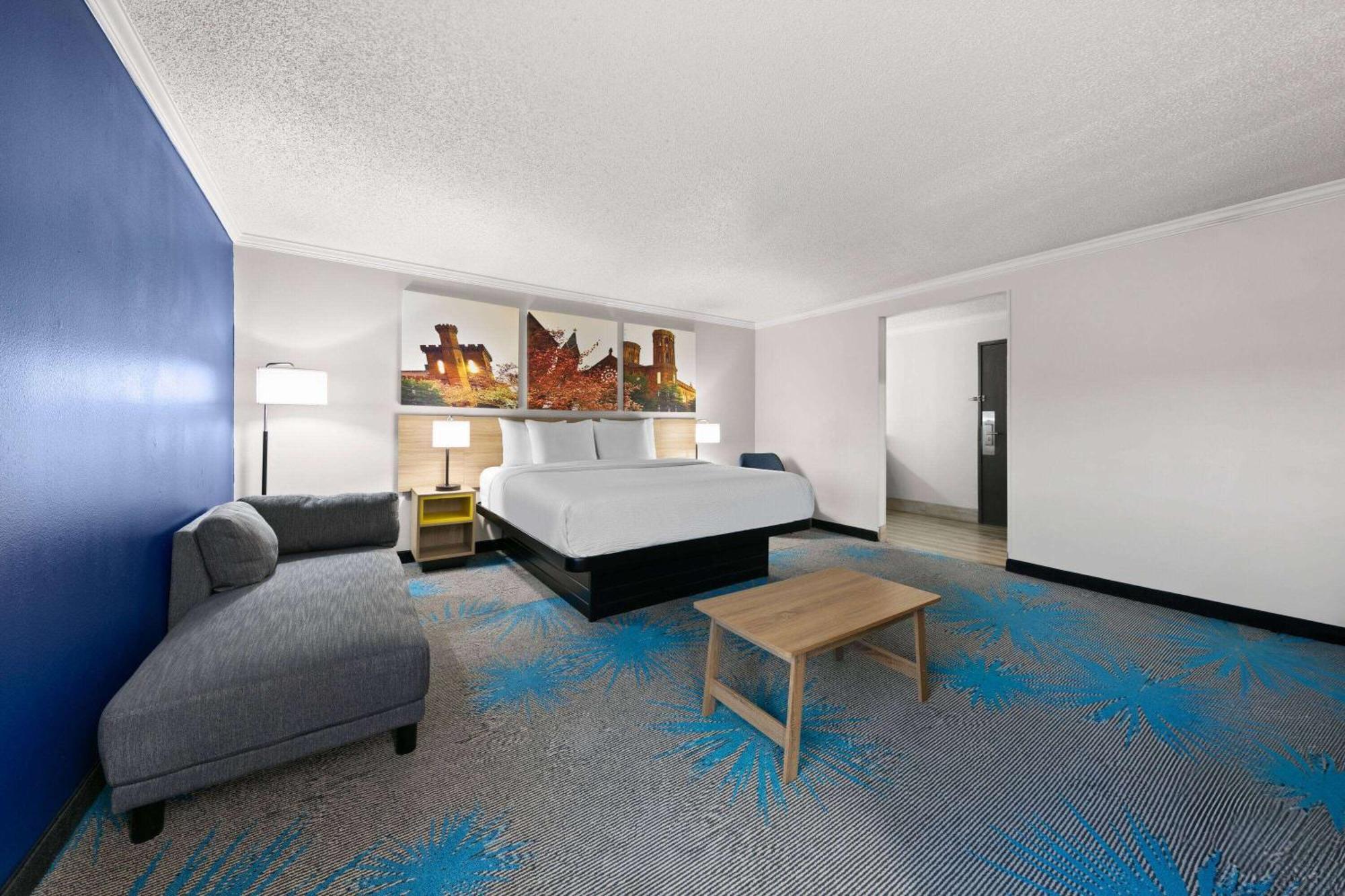 Days Inn By Wyndham Fort Smith Ngoại thất bức ảnh